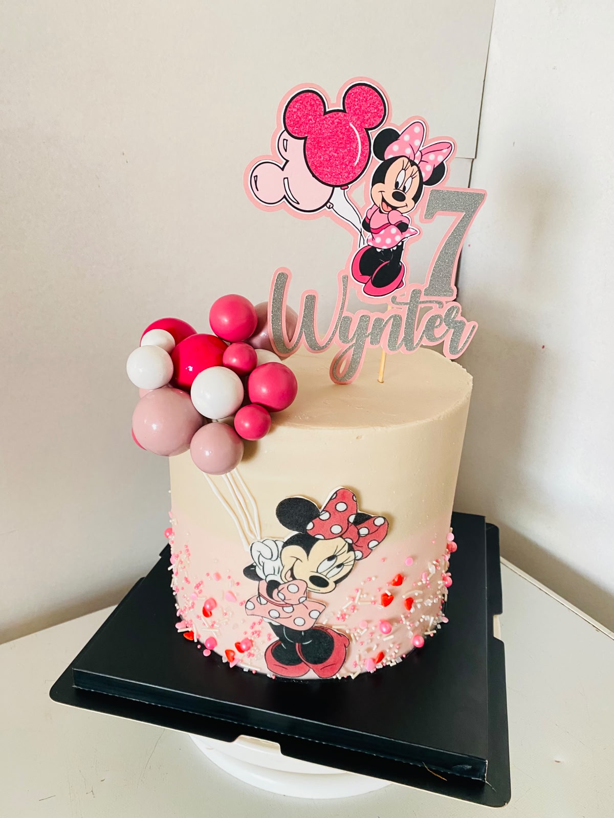 Custom Cakes